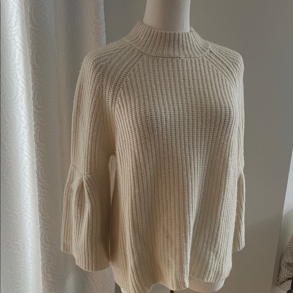 Joie Cream Sweater Medium Cashmere Wool - Picture 3 of 7